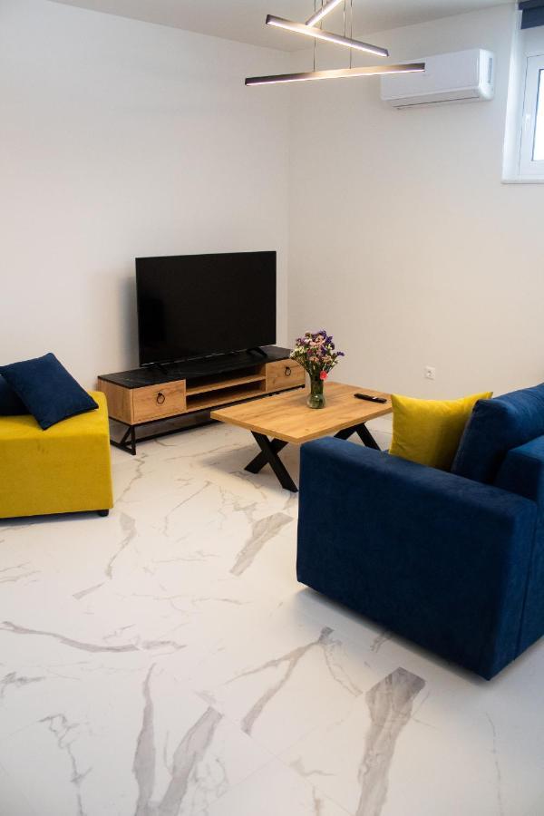 Elias Studio - Near To The Port Of Rafina And The Airport Of Athens Agios Spyridon  Exterior foto